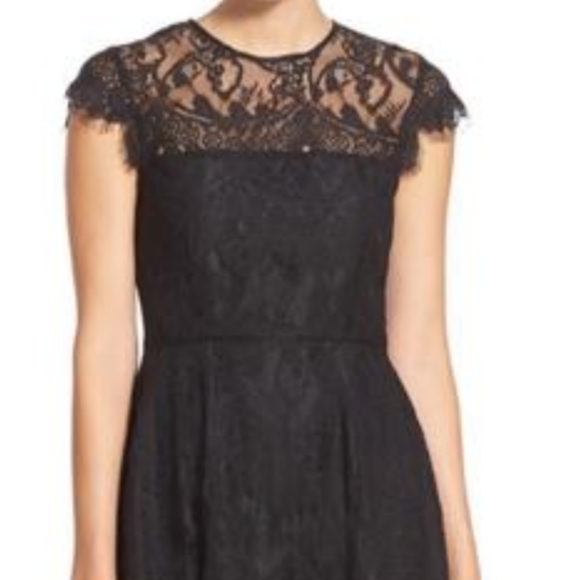 Black lace Dress. NWT - Picture 4 of 10